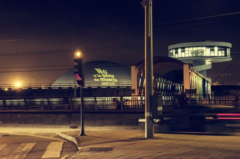 Amnistía Internacional: el Niemeyer se ilumina